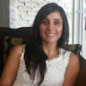 Meet your Posher, Violeta